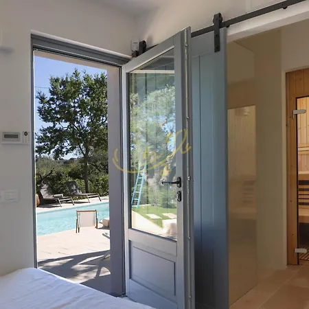 Td Trulli Tortorella With Nature Pool Sauna Ferienhaus